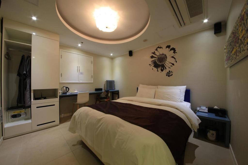 Nox Boutique Hotel Сеул Экстерьер фото